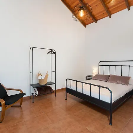 Vivelorural Casa Priya, Teror, Pool And Views * تيرور