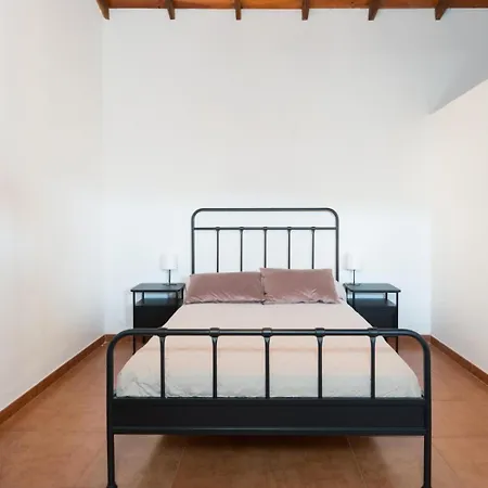 Σπίτι διακοπών Vivelorural Casa Priya, Teror, Pool And Views *